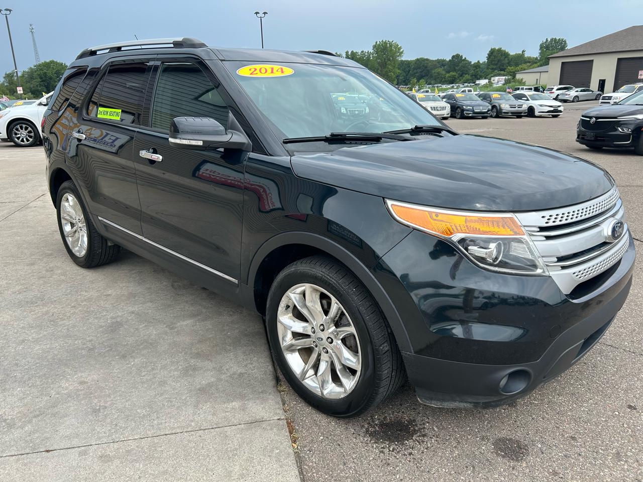 Ford Explorer 4WD 4dr XLT 2014