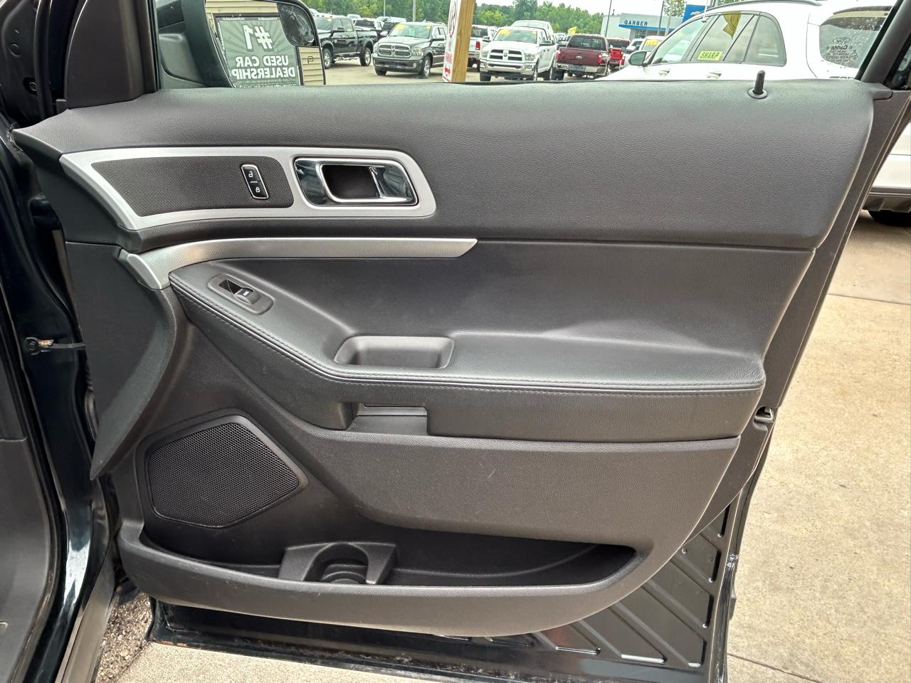 Ford Explorer 4WD 4dr XLT 2014