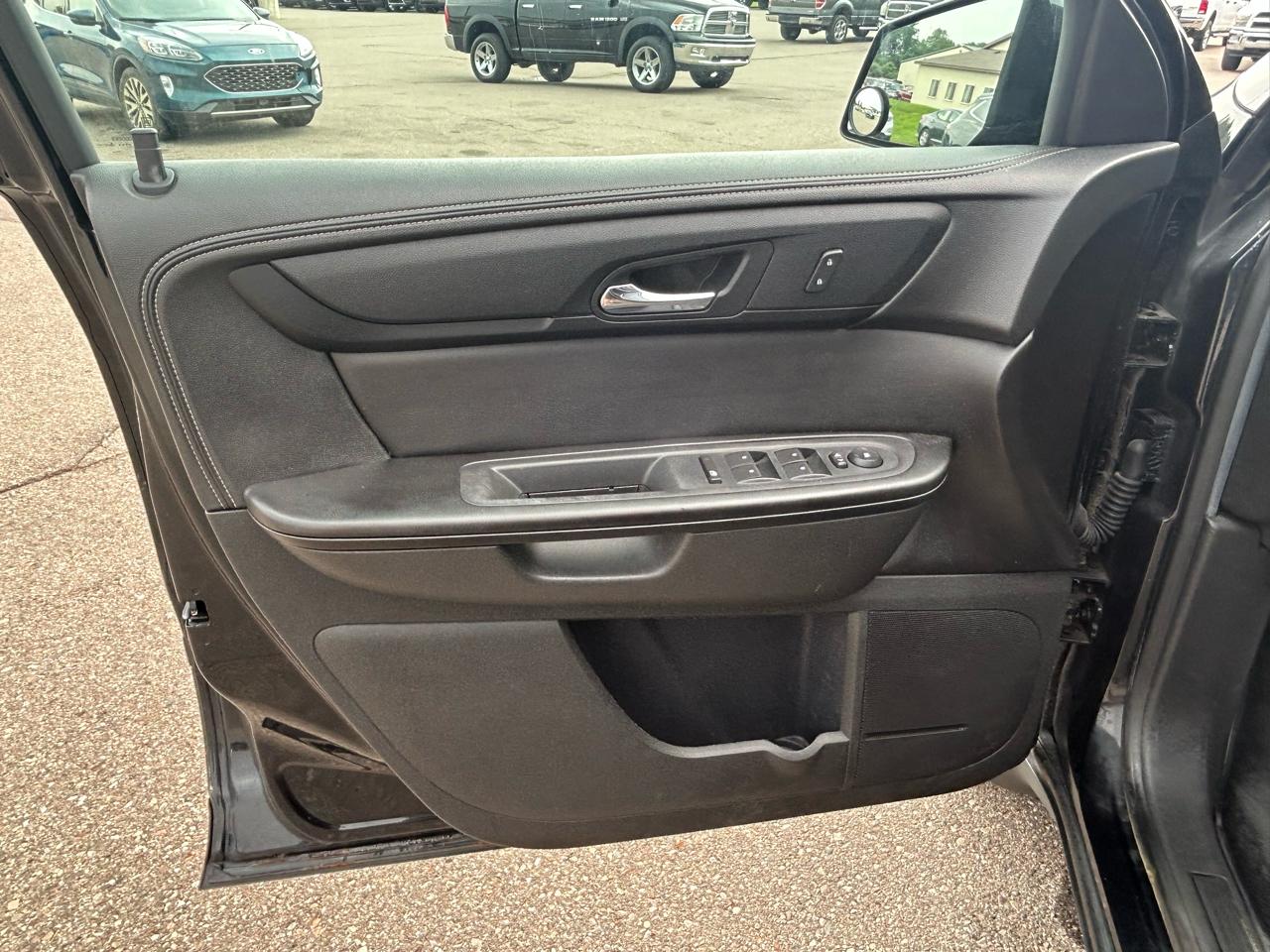 Chevrolet Traverse AWD 4dr LT w/1LT 2015