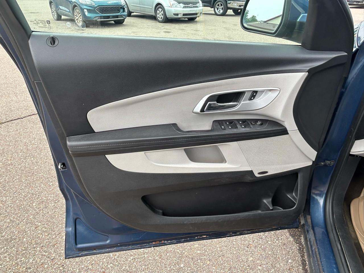 Chevrolet Equinox FWD 4dr LT w/1LT 2017