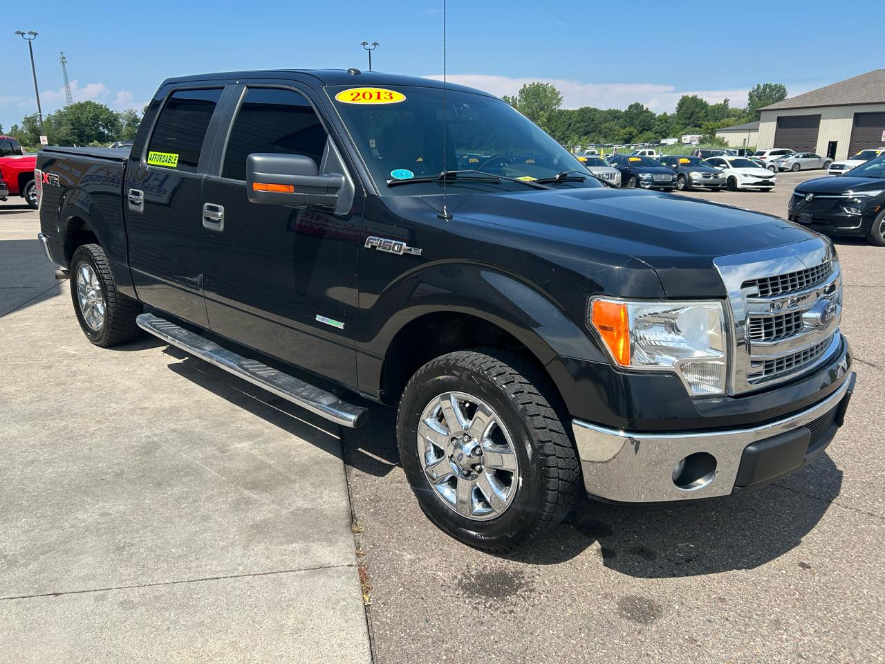 Ford F-150 2WD SuperCrew 145" XLT 2013