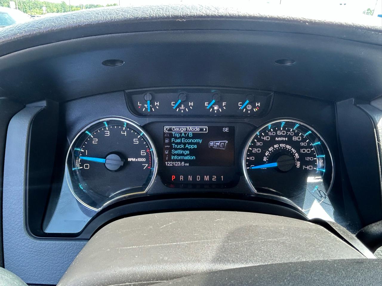Ford F-150 2WD SuperCrew 145" XLT 2013