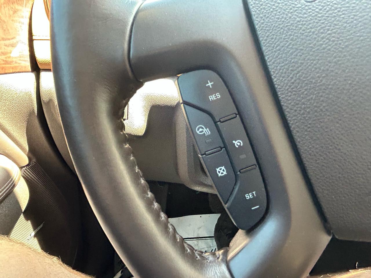 Buick Enclave FWD 4dr Leather 2017