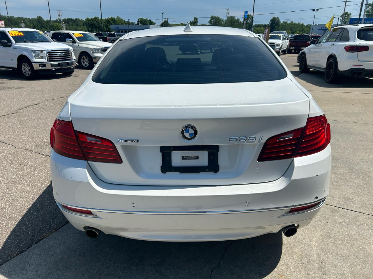 BMW 5 Series 4dr Sdn 535i xDrive AWD 2016