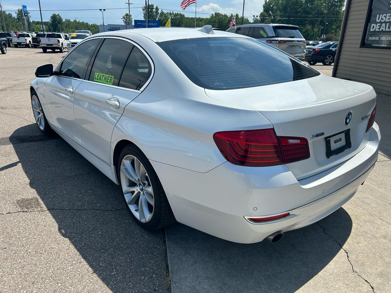 BMW 5 Series 4dr Sdn 535i xDrive AWD 2016