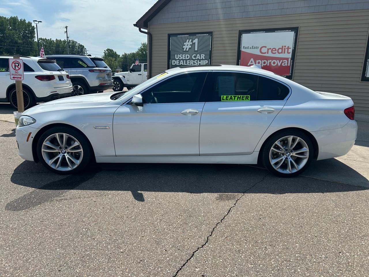 BMW 5 Series 4dr Sdn 535i xDrive AWD 2016