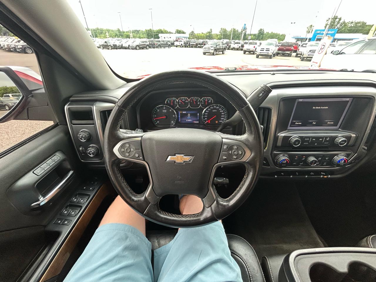 Chevrolet Silverado 1500 4WD Crew Cab 143.5" LTZ w/1LZ 2014