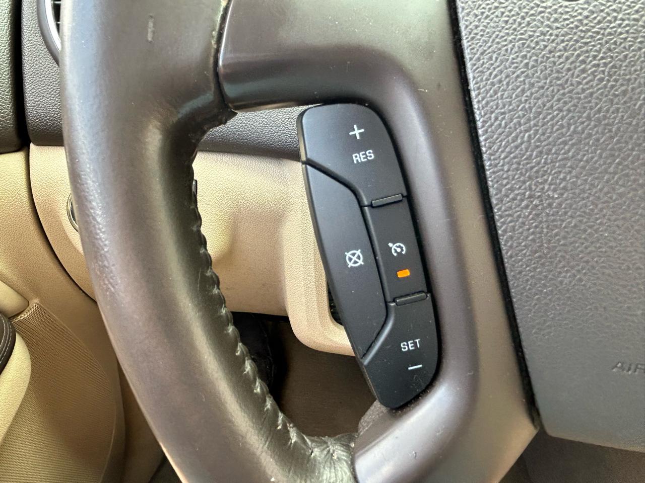 Buick Enclave AWD 4dr Leather 2012