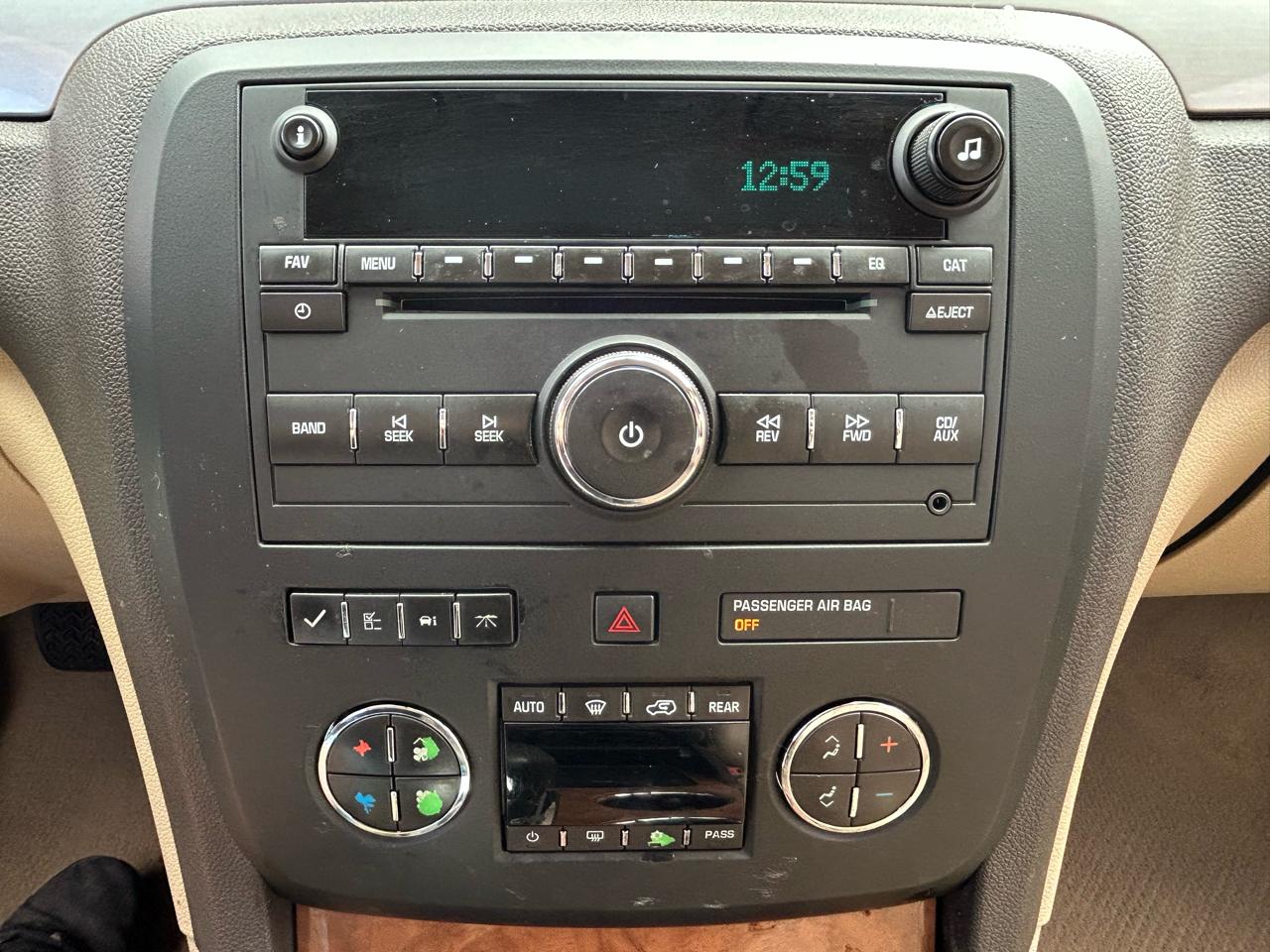 Buick Enclave AWD 4dr Leather 2012