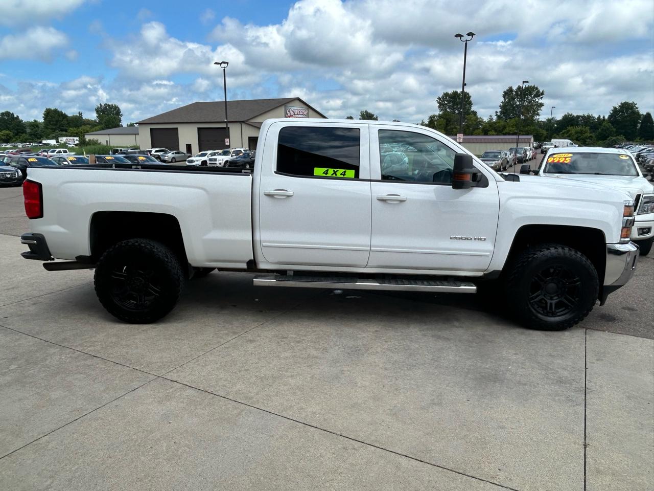 Chevrolet Silverado 2500HD 4WD Crew Cab 153" LT 2016