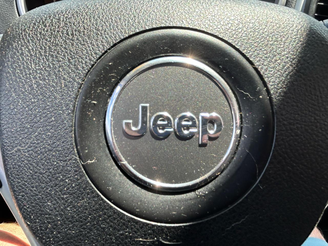 Jeep Cherokee 4WD 4dr Trailhawk 2016