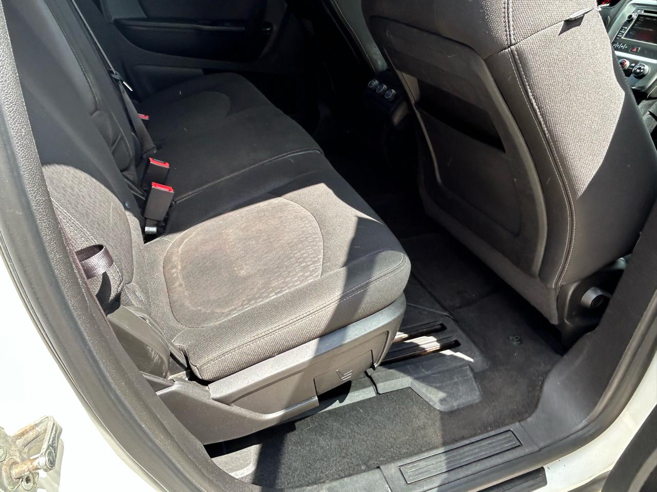 GMC Acadia AWD 4dr SLE w/SLE-1 2015