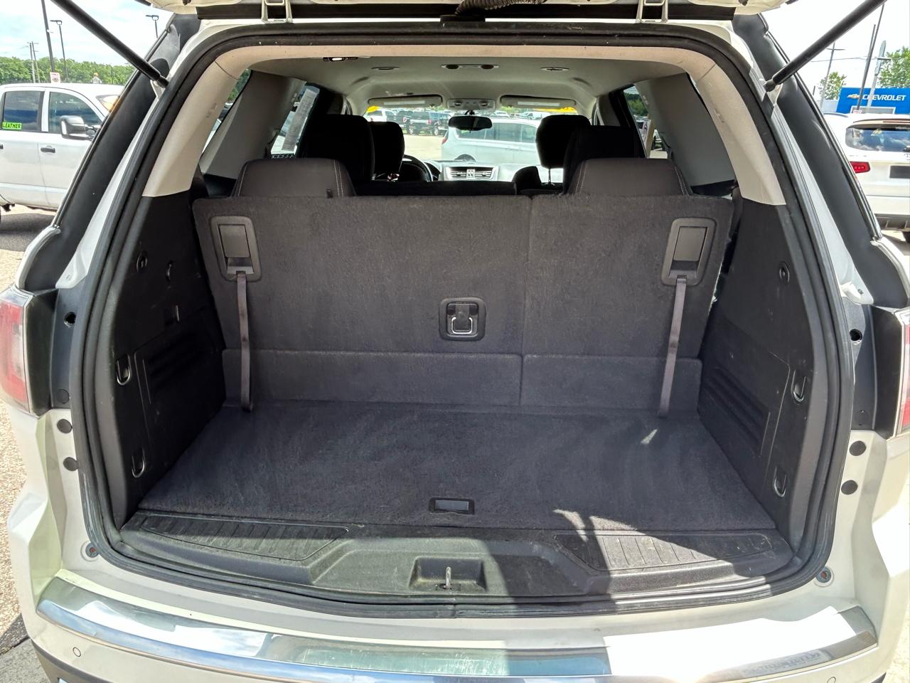 GMC Acadia AWD 4dr SLE w/SLE-1 2015