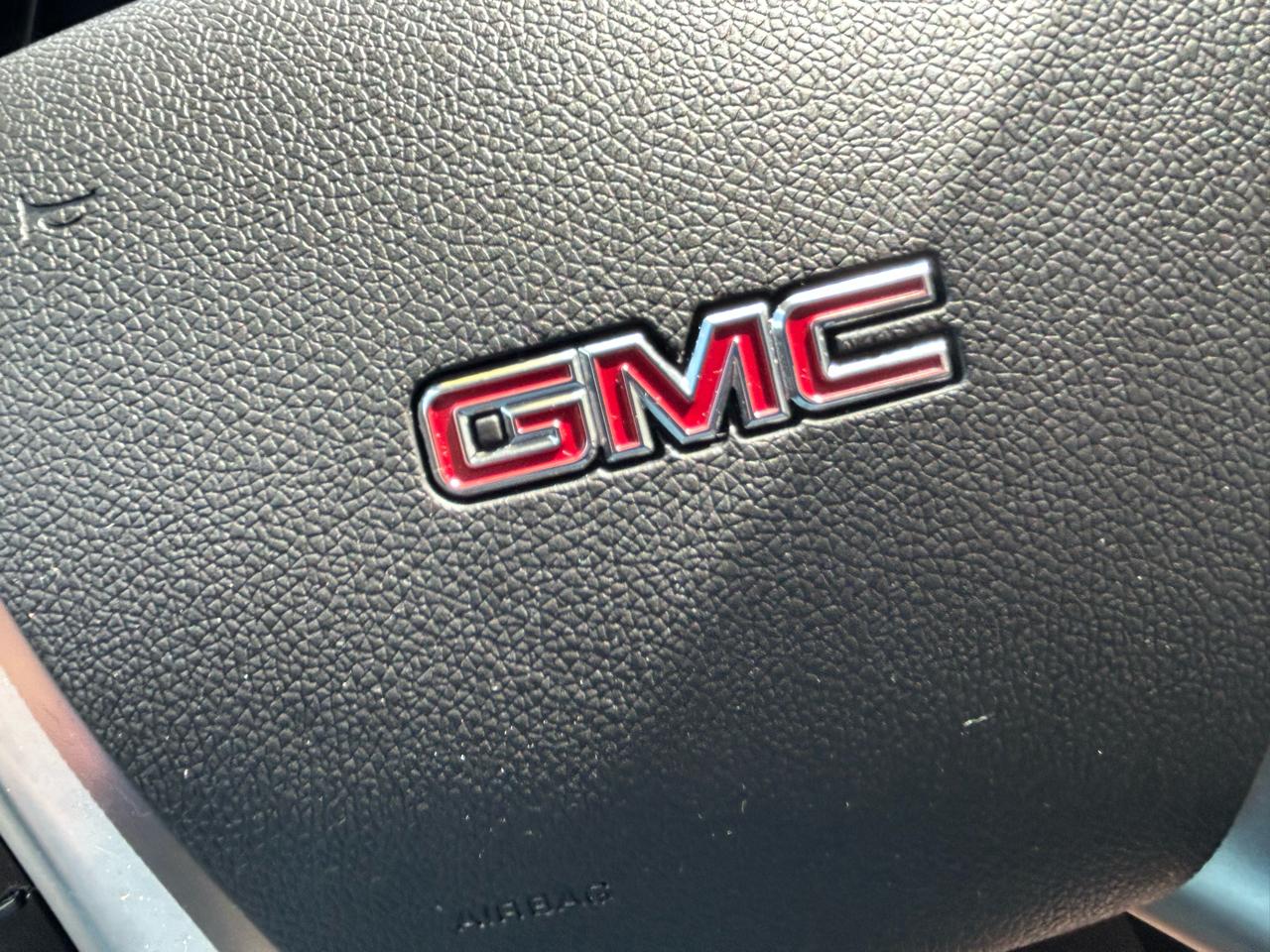 GMC Acadia AWD 4dr SLE w/SLE-1 2015