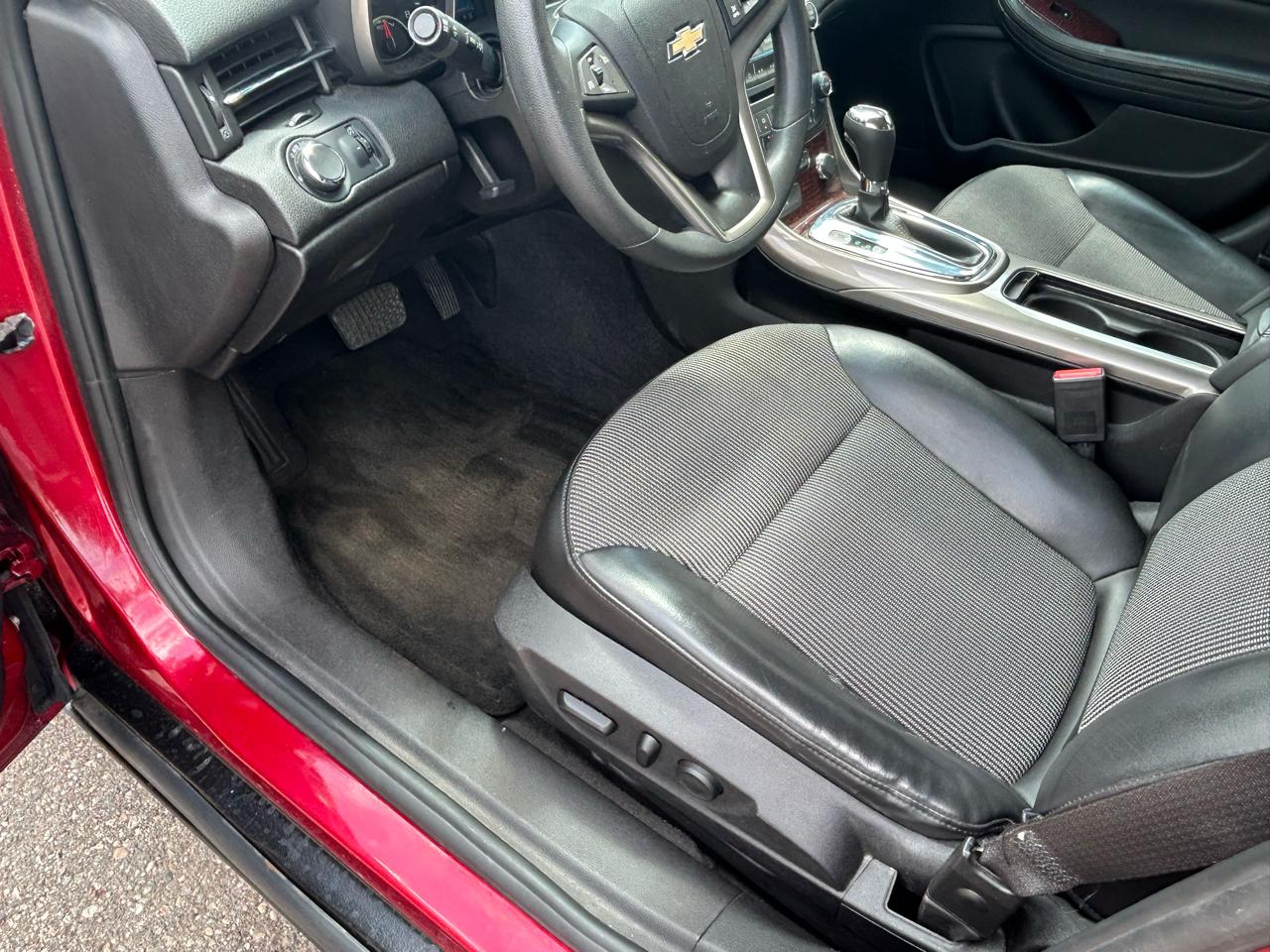 Chevrolet Malibu 4dr Sdn ECO w/1SA 2013