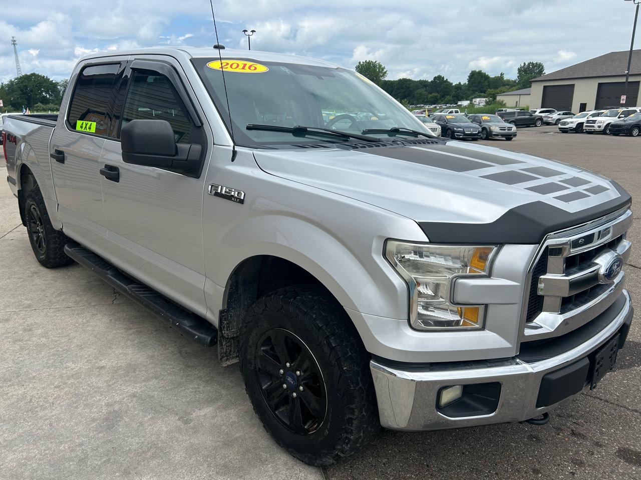 Ford F-150 4WD SuperCrew 145" XLT 2016