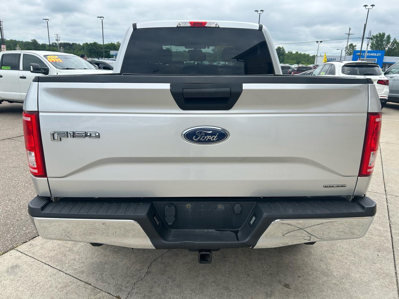 Ford F-150 4WD SuperCrew 145" XLT 2016