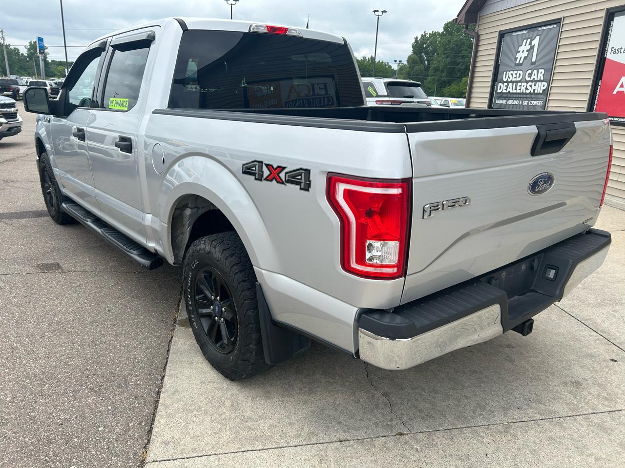 Ford F-150 4WD SuperCrew 145" XLT 2016