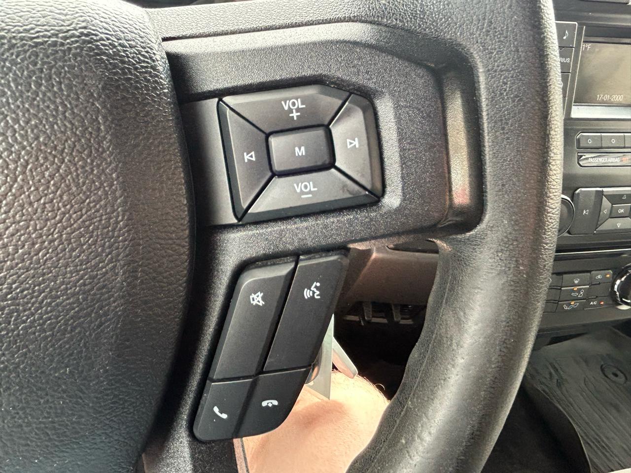 Ford F-150 4WD SuperCrew 145" XLT 2016