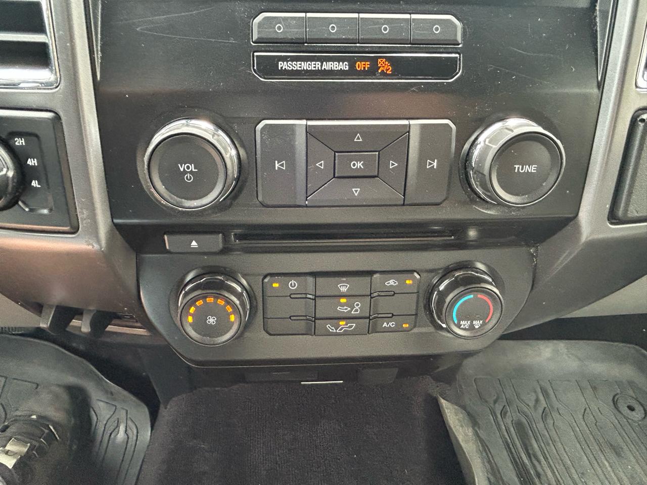 Ford F-150 4WD SuperCrew 145" XLT 2016