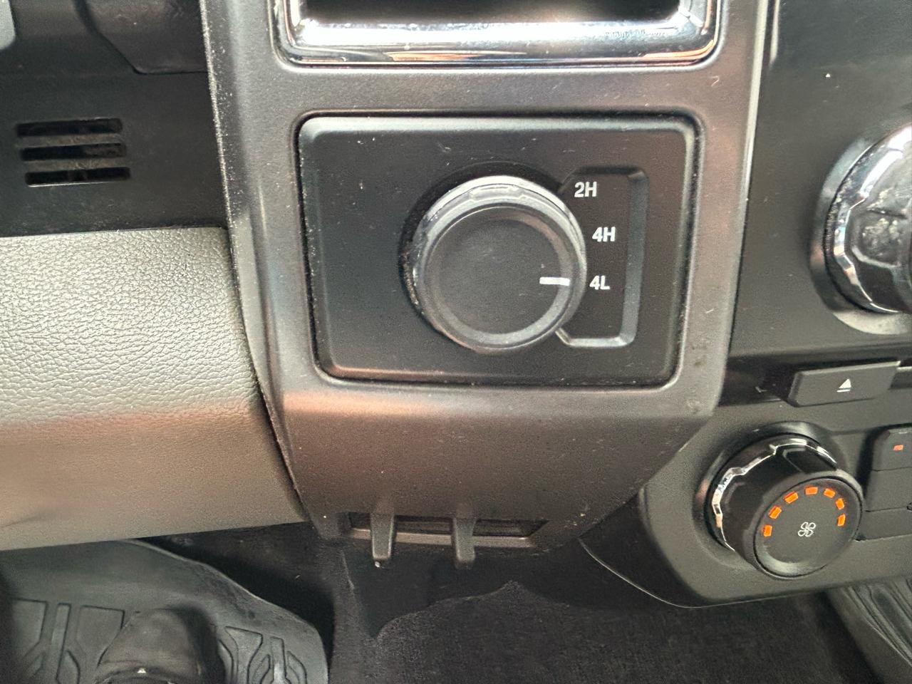 Ford F-150 4WD SuperCrew 145" XLT 2016