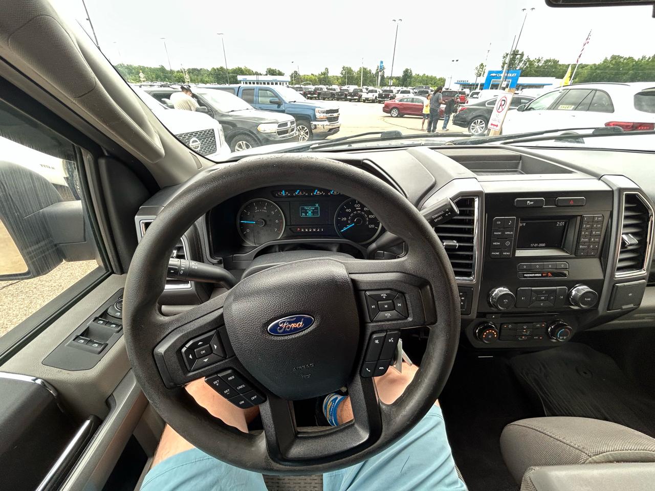 Ford F-150 4WD SuperCrew 145" XLT 2016