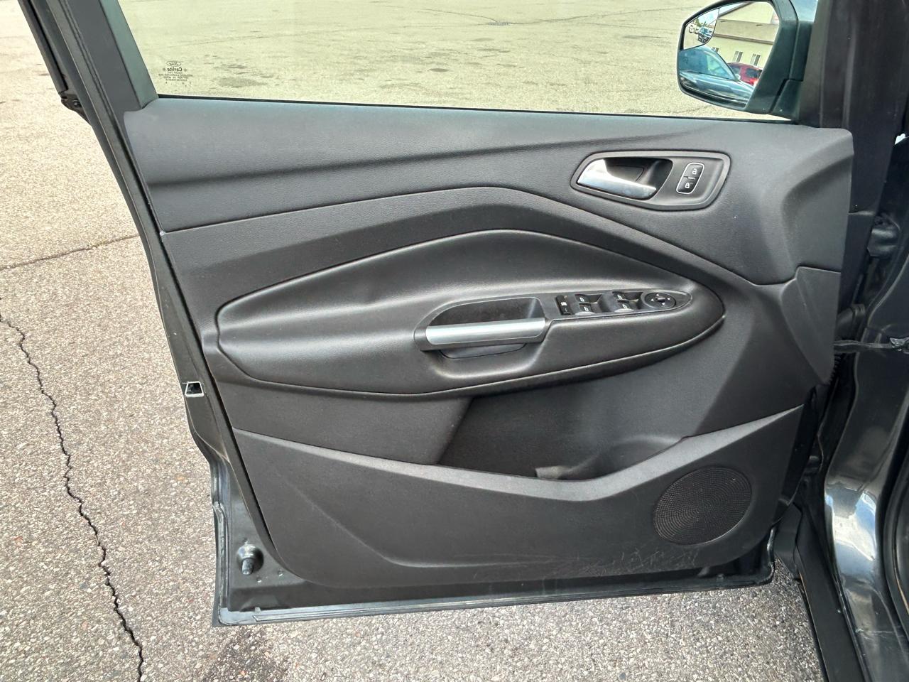 Ford Escape SEL 4WD 2018