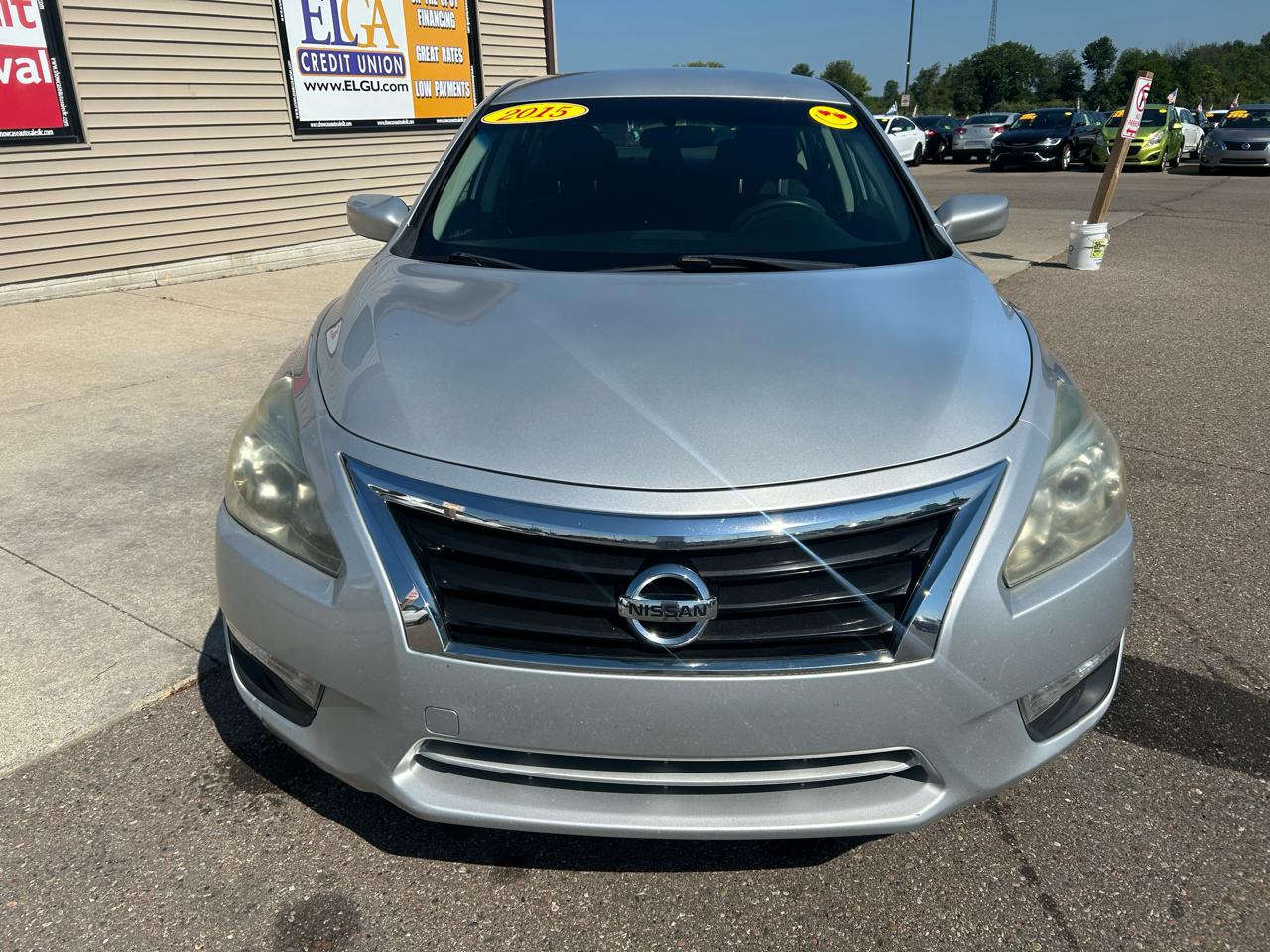Nissan Altima 4dr Sdn I4 2.5 S 2015