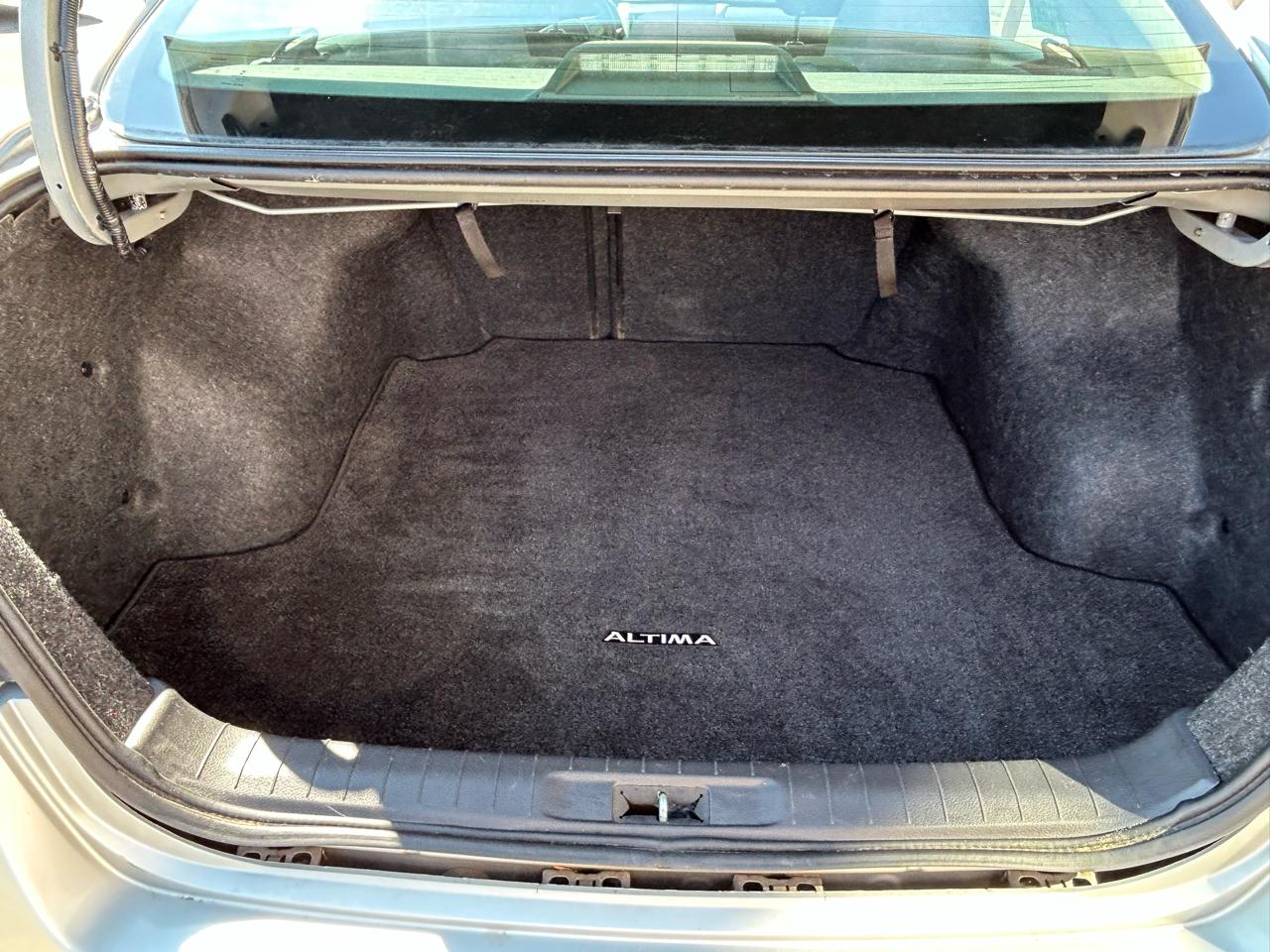 Nissan Altima 4dr Sdn I4 2.5 S 2015