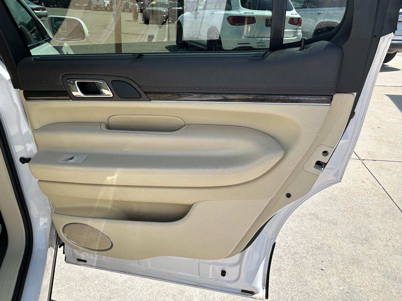 Lincoln MKT 4dr Wgn 3.5L AWD EcoBoost 2014