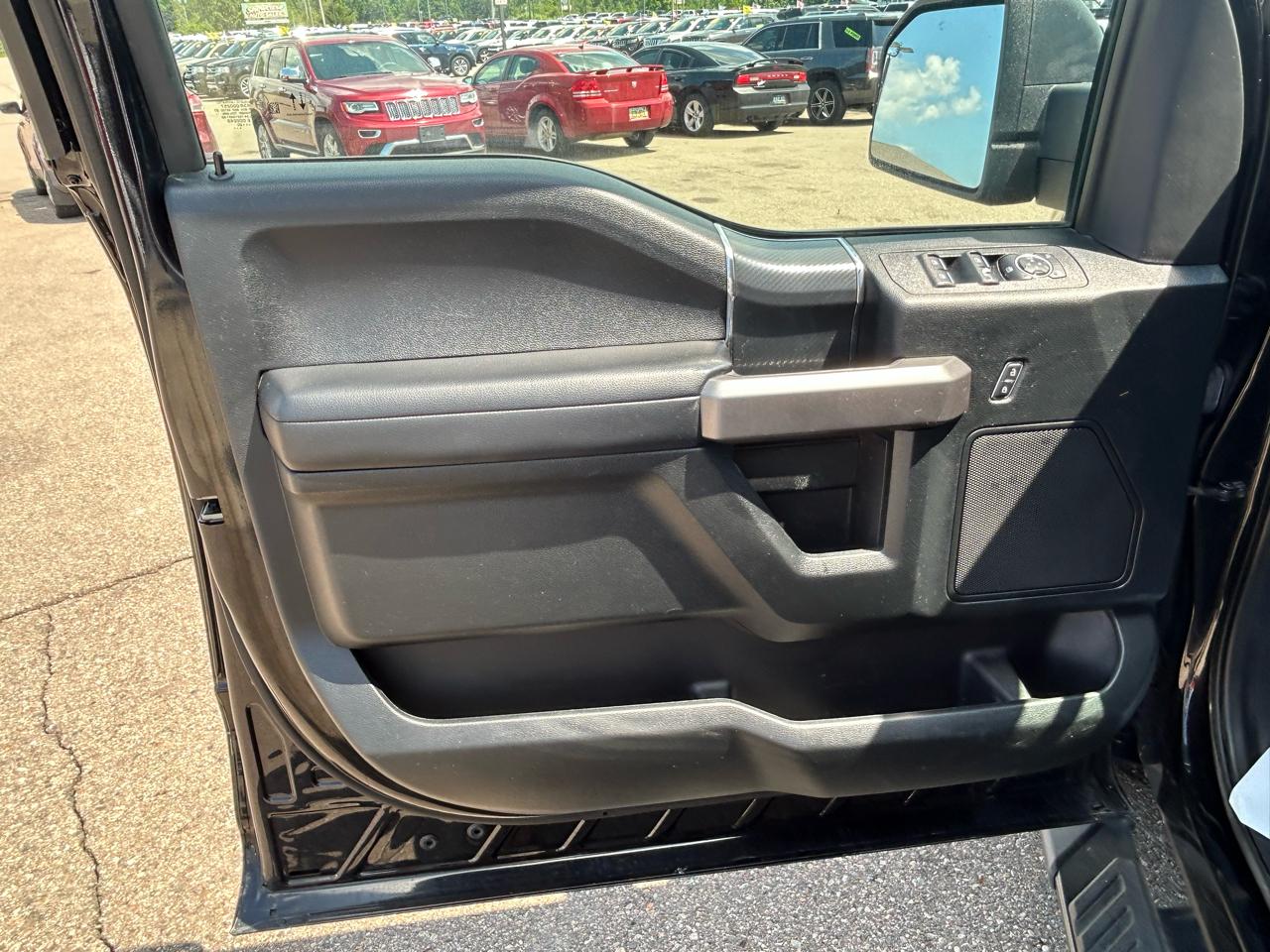 Ford F-150 XLT 4WD SuperCrew 5.5' Box 2020