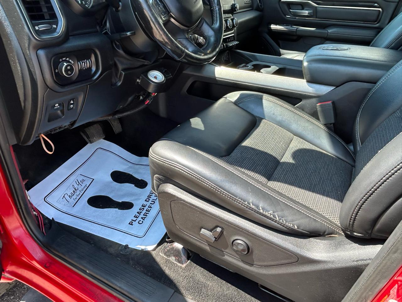RAM 1500 Sport 4x4 Crew Cab 6'4" Box 2019