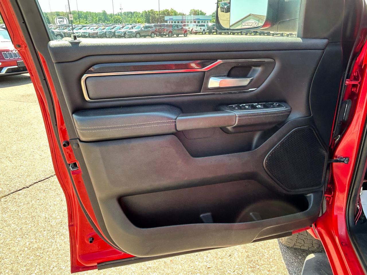 RAM 1500 Sport 4x4 Crew Cab 6'4" Box 2019
