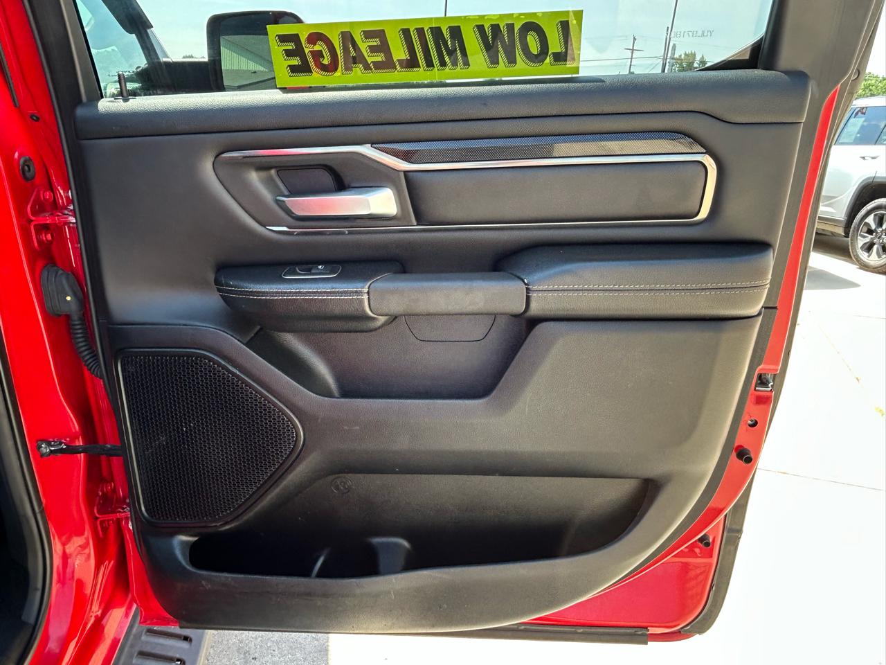 RAM 1500 Sport 4x4 Crew Cab 6'4" Box 2019