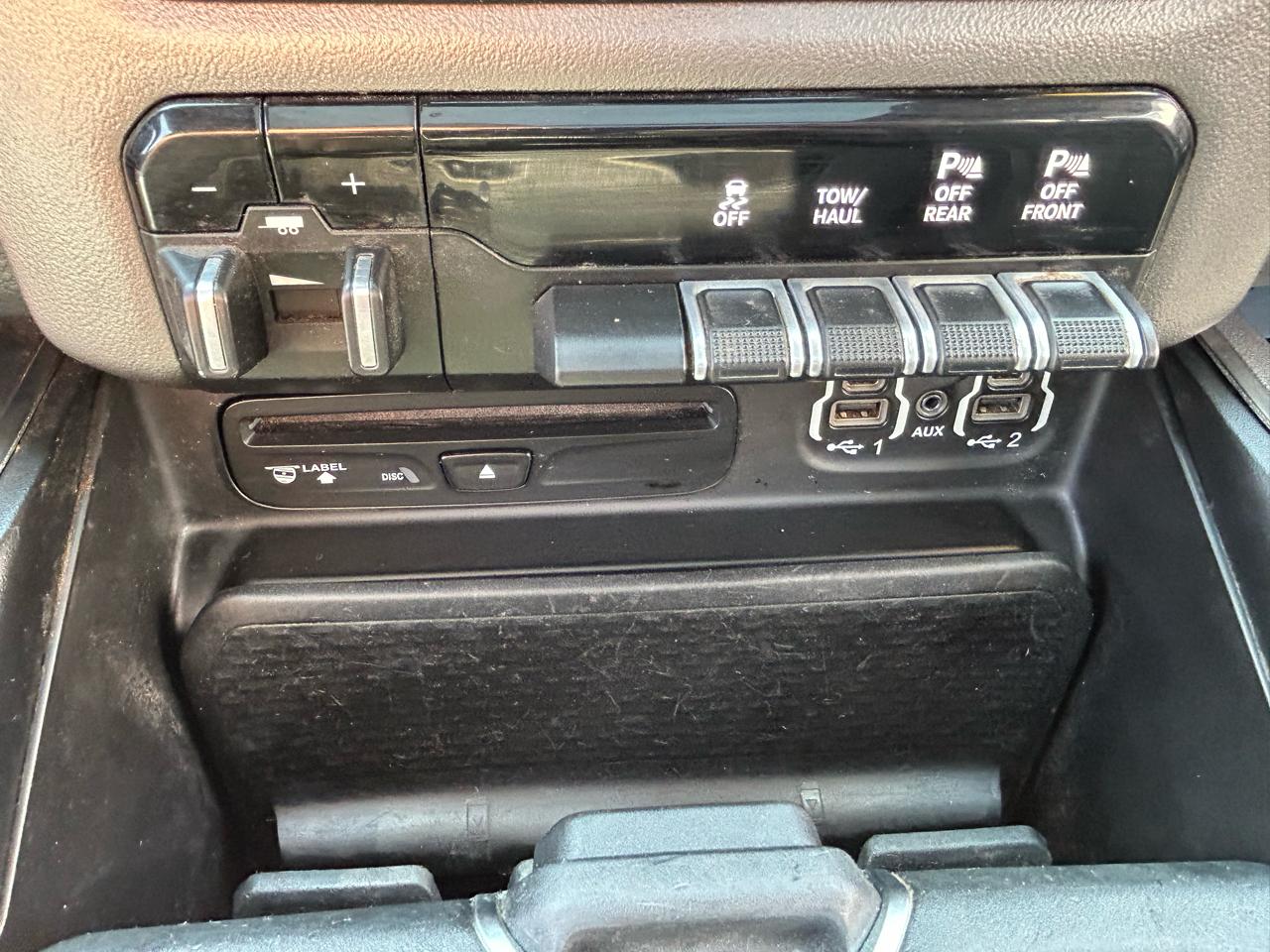RAM 1500 Sport 4x4 Crew Cab 6'4" Box 2019