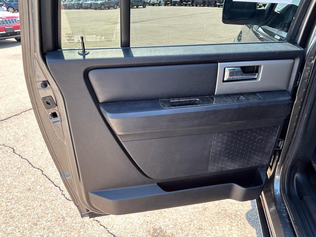 Ford Expedition EL 4WD 4dr Limited 2015