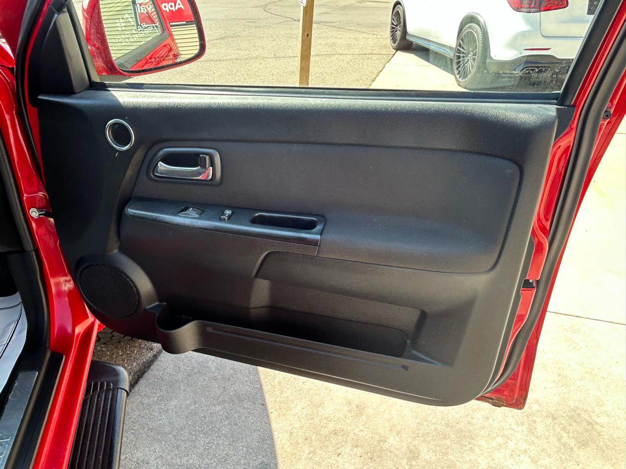 Chevrolet Colorado 4WD Crew Cab 126.0" LT w/2LT 2011