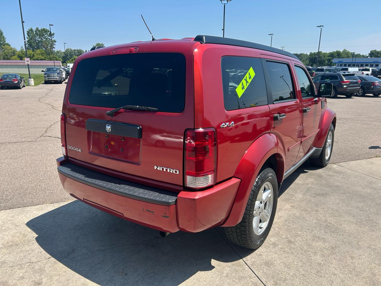 Dodge Nitro 4WD 4dr SE *Ltd Avail* 2010