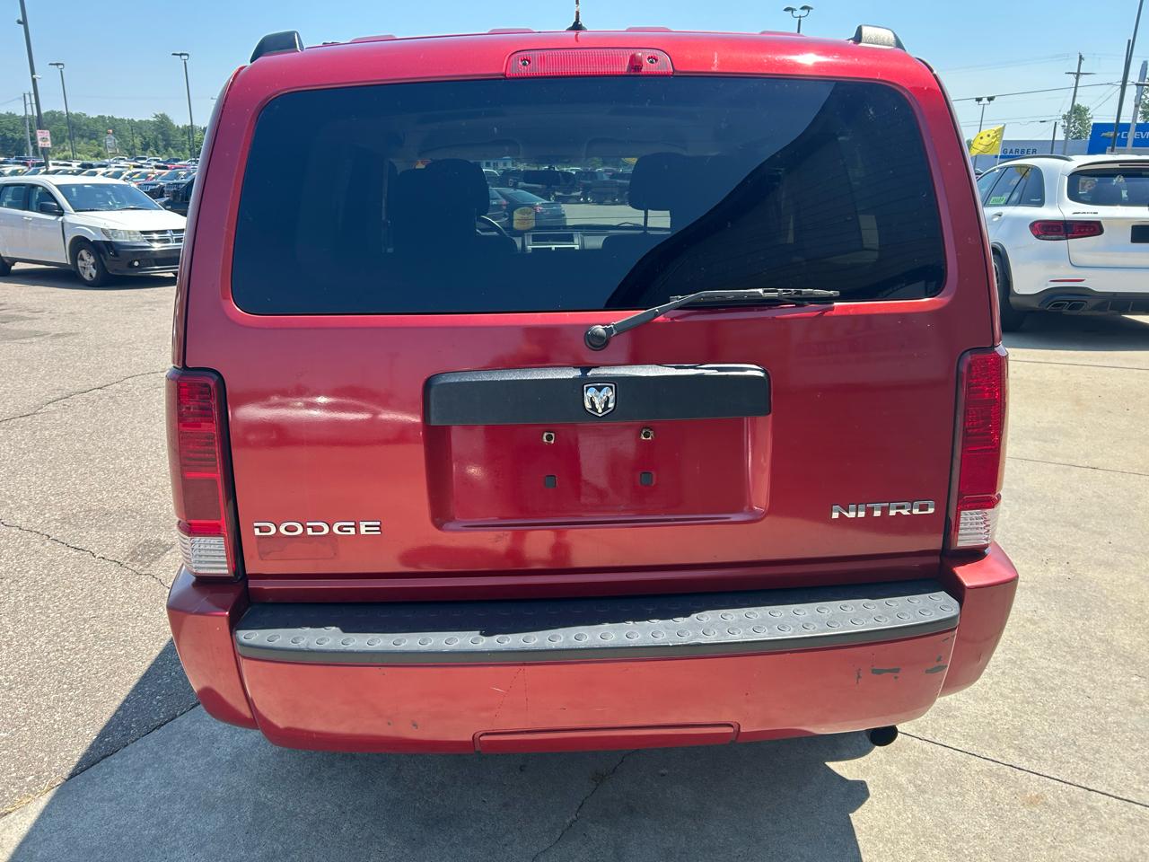 Dodge Nitro 4WD 4dr SE *Ltd Avail* 2010