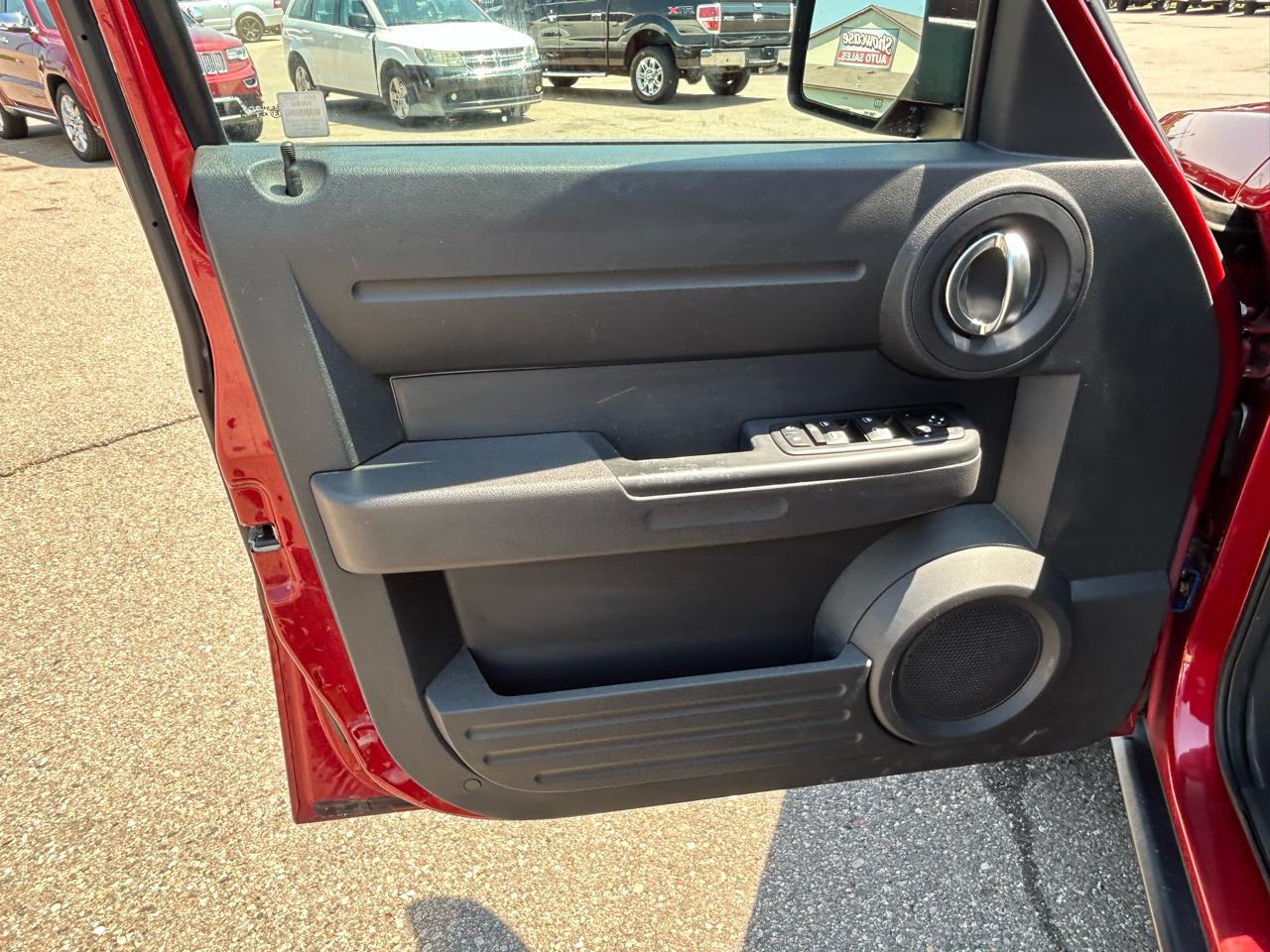 Dodge Nitro 4WD 4dr SE *Ltd Avail* 2010