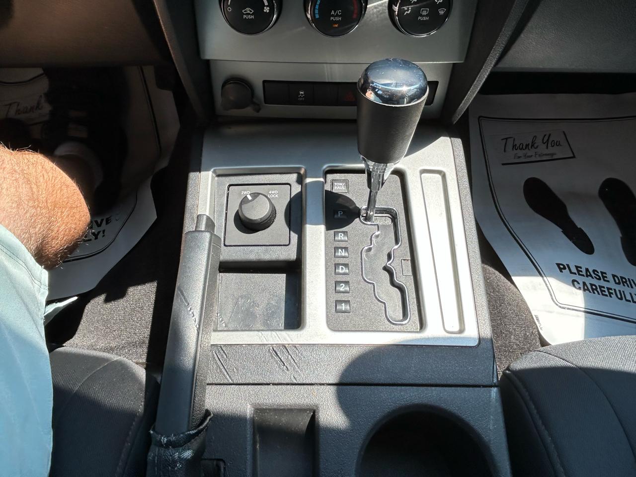 Dodge Nitro 4WD 4dr SE *Ltd Avail* 2010