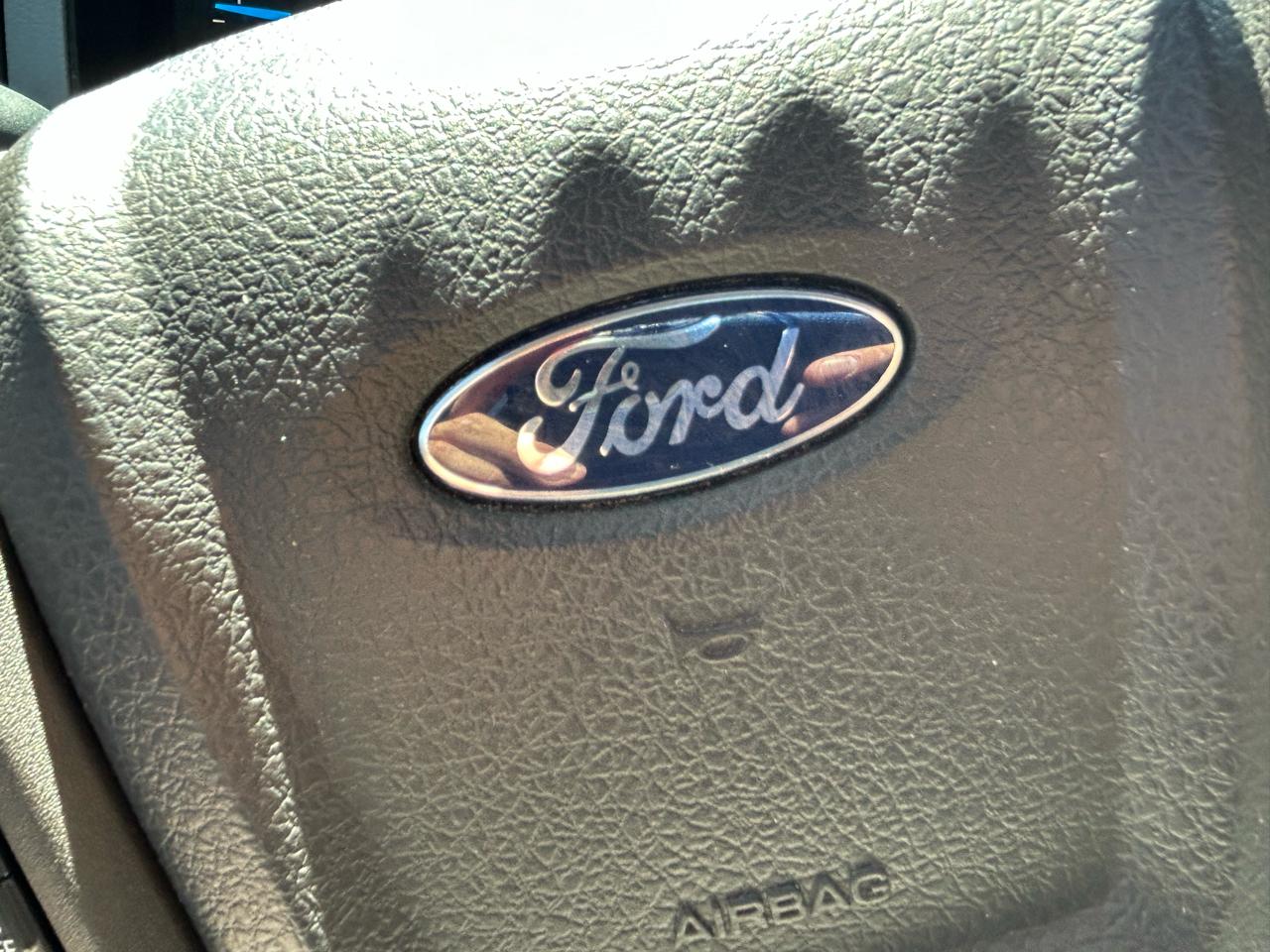 Ford F-150 4WD SuperCab 145" STX 2013