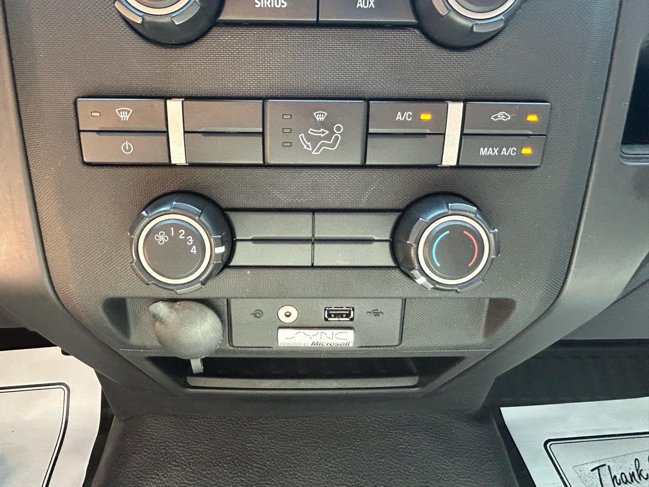 Ford F-150 4WD SuperCab 145" STX 2013