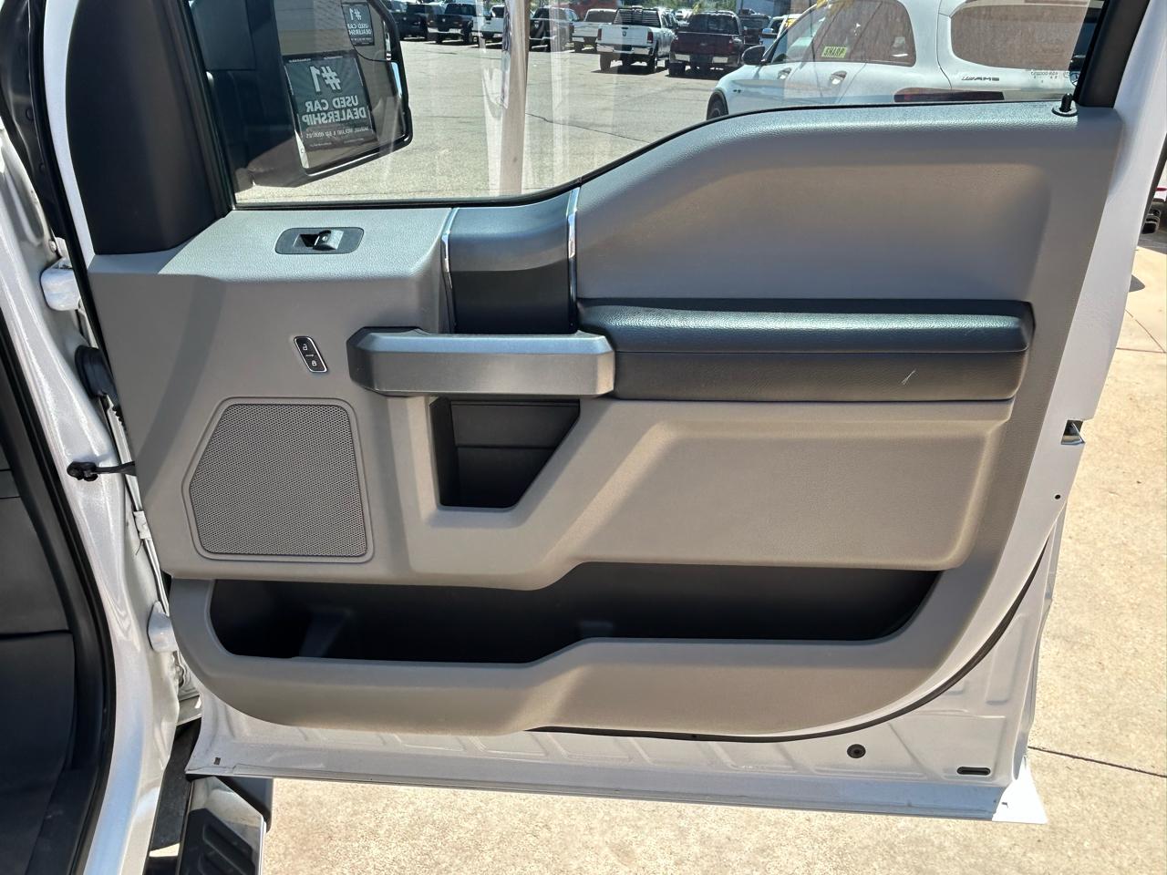 Ford F-150 4WD SuperCrew 145" XLT 2016
