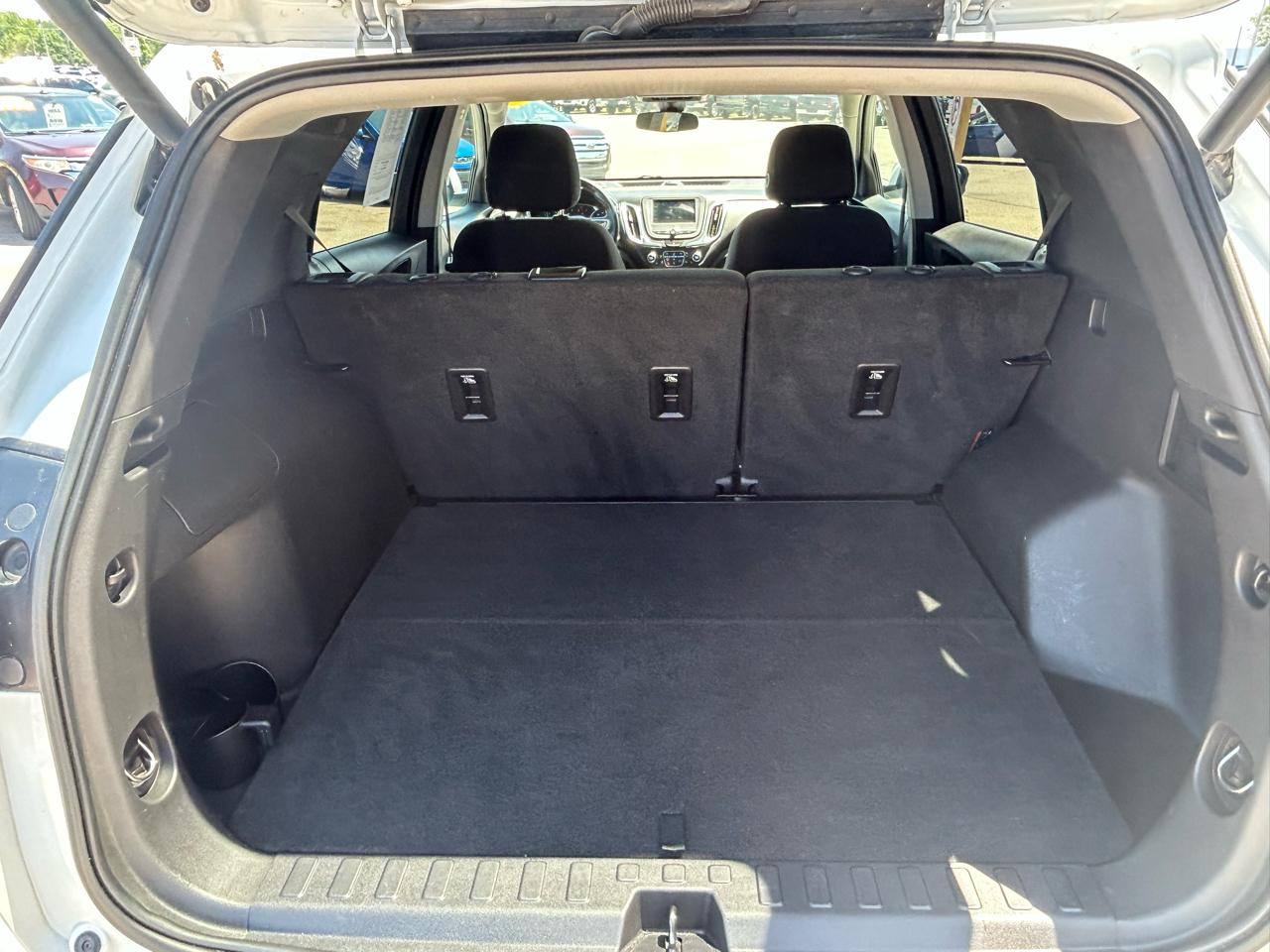 Chevrolet Equinox FWD 4dr LT w/2FL 2019