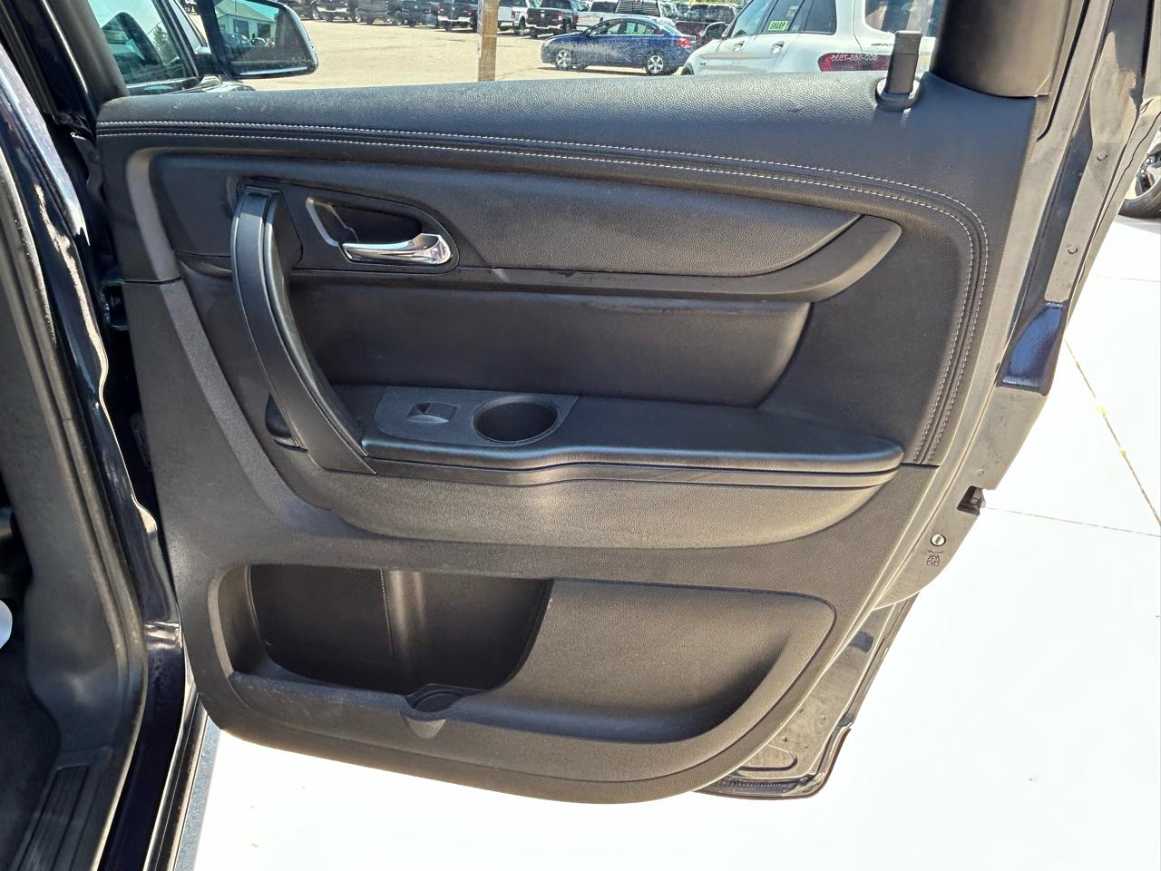 Chevrolet Traverse FWD 4dr LT w/1LT 2017