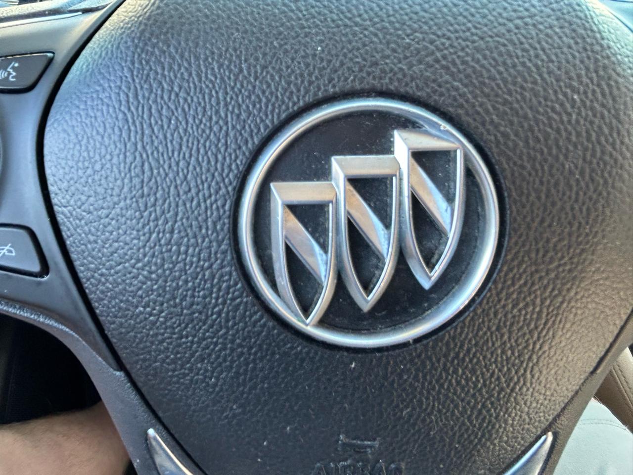 Buick Envision AWD 4dr Essence 2017