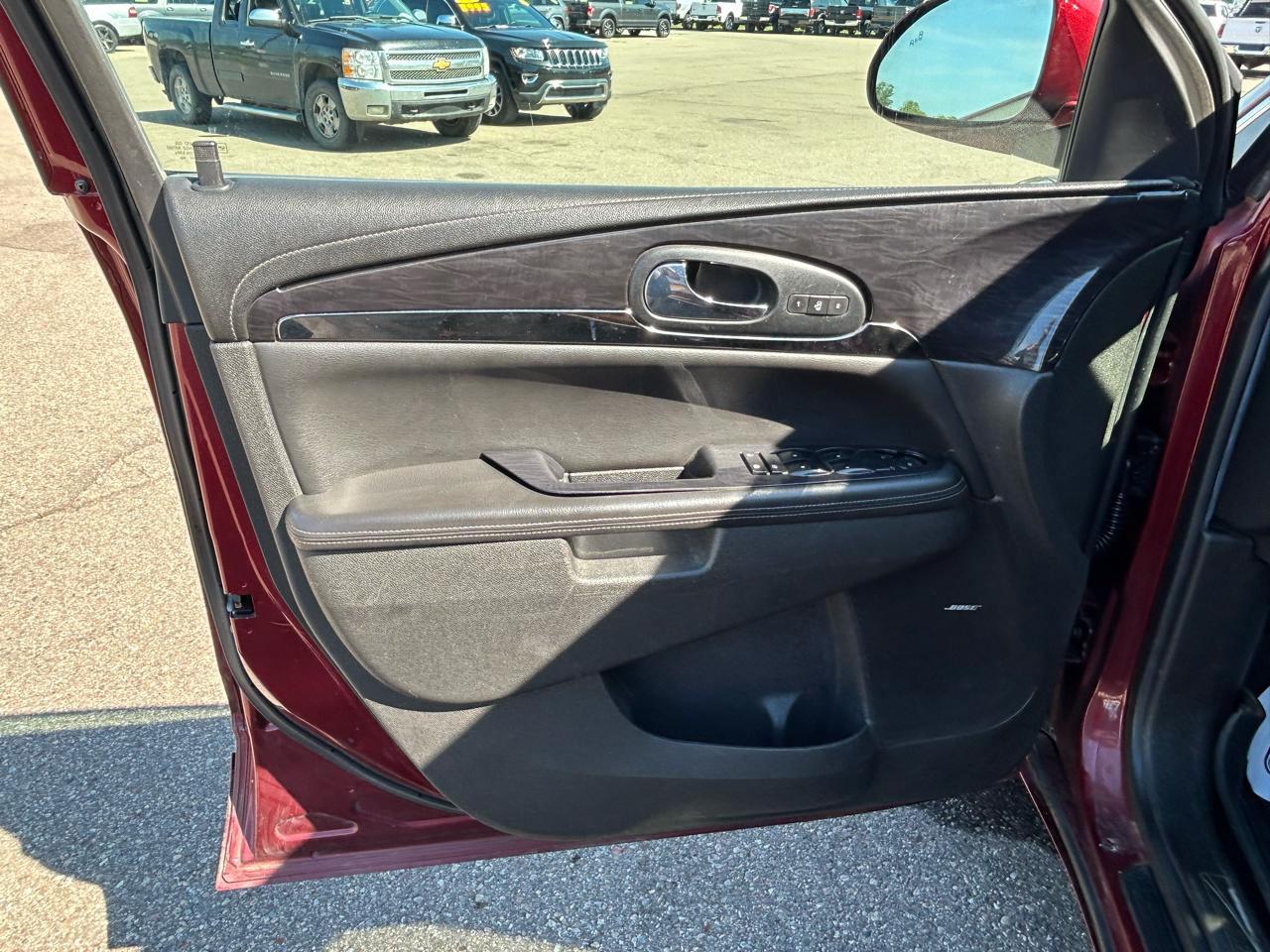 Buick Enclave FWD 4dr Leather 2016