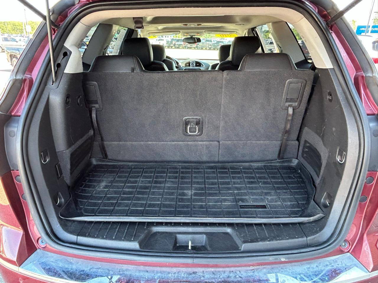Buick Enclave FWD 4dr Leather 2016