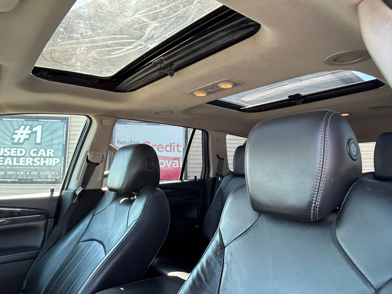 Buick Enclave FWD 4dr Leather 2016